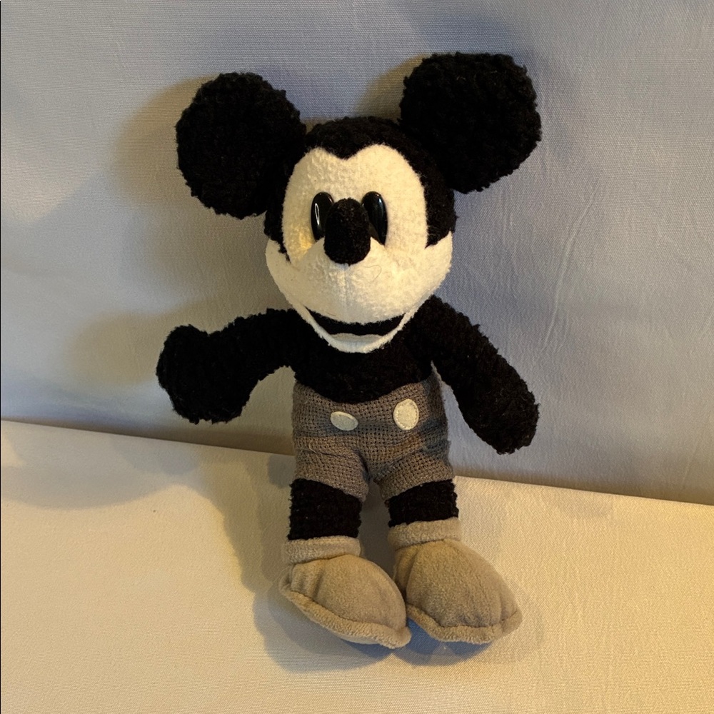 Vintage 2001 black & white Disney Steamboat Willie Mickey Mouse plush toy 8"